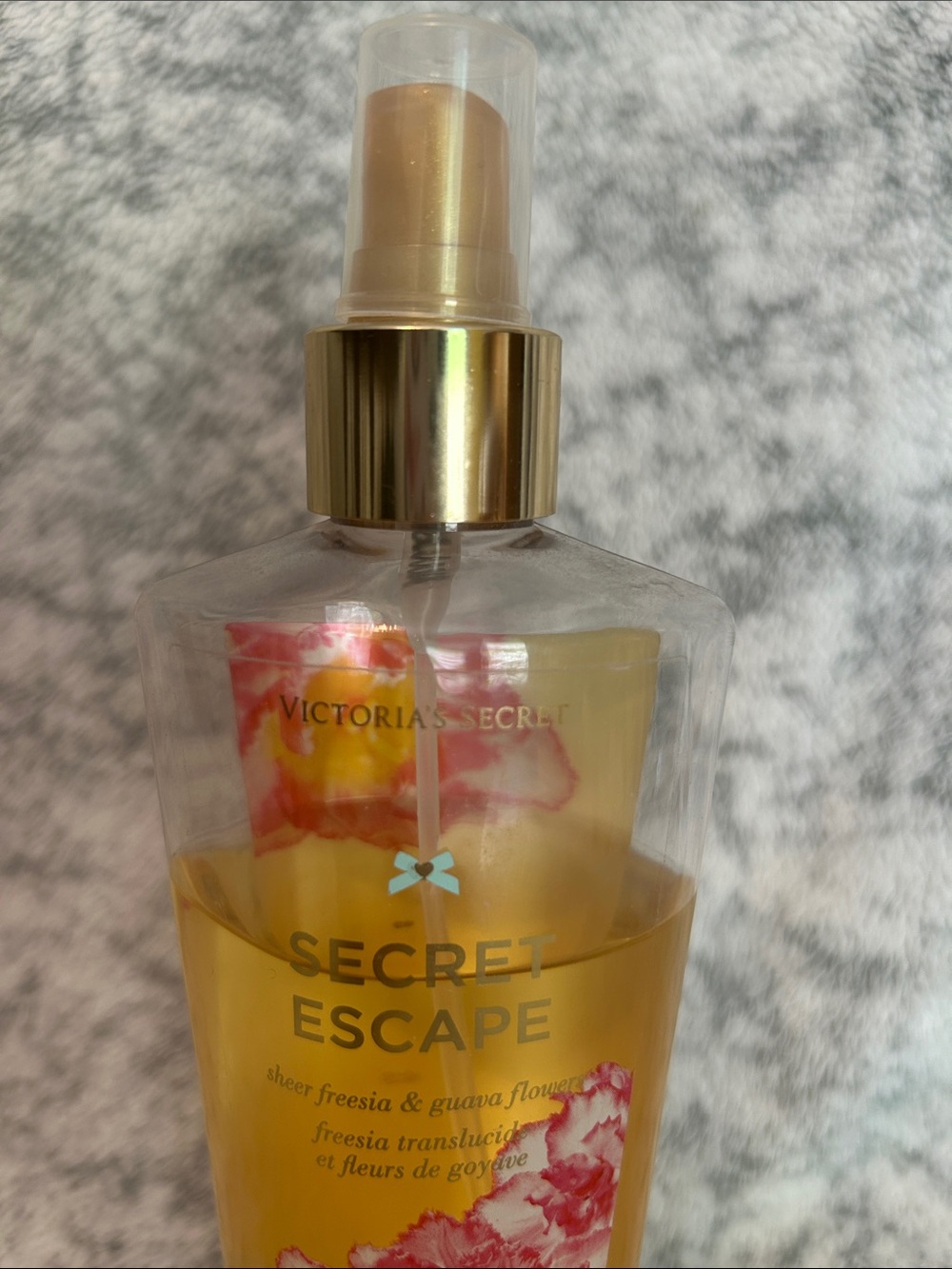 Victoria's Secret “Secret Escape” Body Mist - Picture 3 of 4